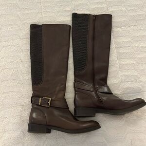 Tall Clark’s brown boots size 7 1/2